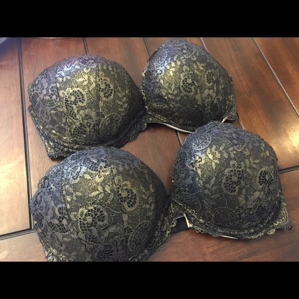 Gorgeous Victoria Secret Bra